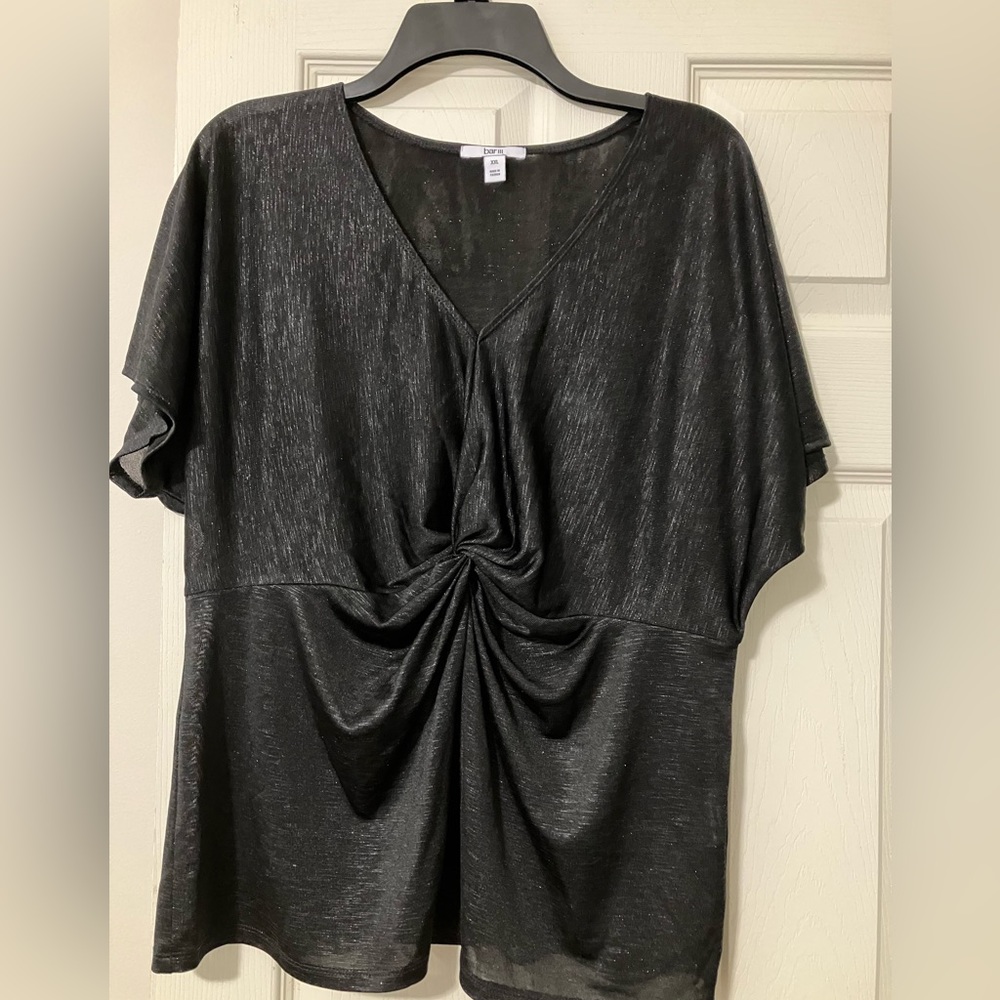 Bar III top, new without tags. Size feels like 16 or XL